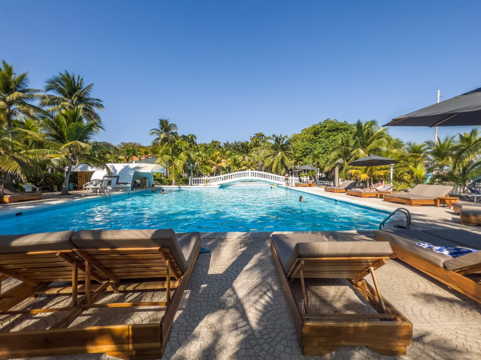 Cocoliso Island – Rosario Islands | Tranquility, sea, and total relaxation in an exclusive island resort