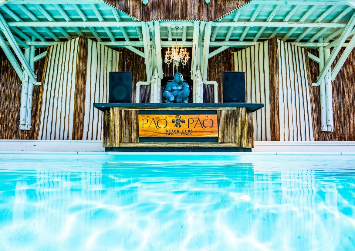 Pao Pao Beach Club - Isla del Rosario | Relax, savor, and unwind in an exclusive, adults-only setting.