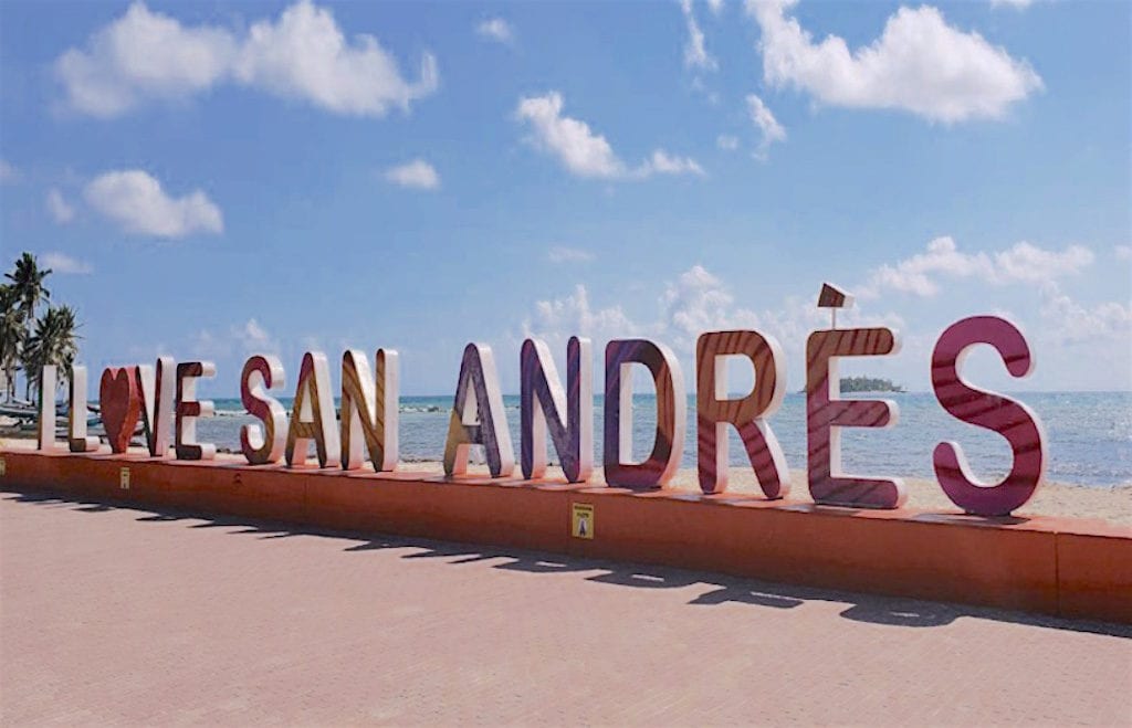 Tour Around the Terrestrial Island - San Andres