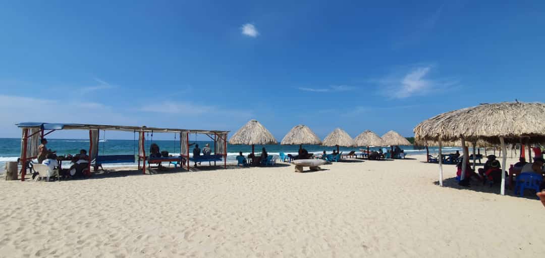 Playa Linda - Tierra Bomba Island | Oceanfront day trip to Tierra Bomba's most exclusive beach