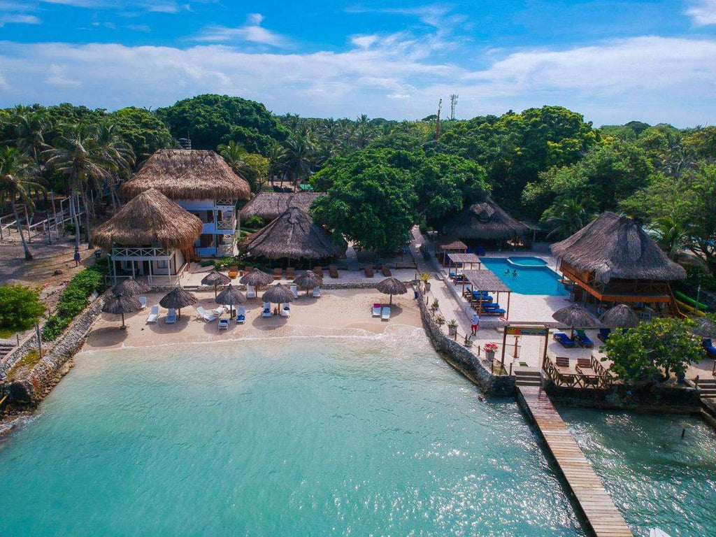 Isla del sol - islas del rosario | Naturaleza, descanso y sabor caribeño en un solo lugar - Live Vacations Tours