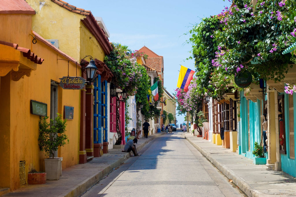 City Tour en Cartagena | Recorrido por la Ciudad Amurallada y Getsemaní con Guía Local - Live Vacations Tours
