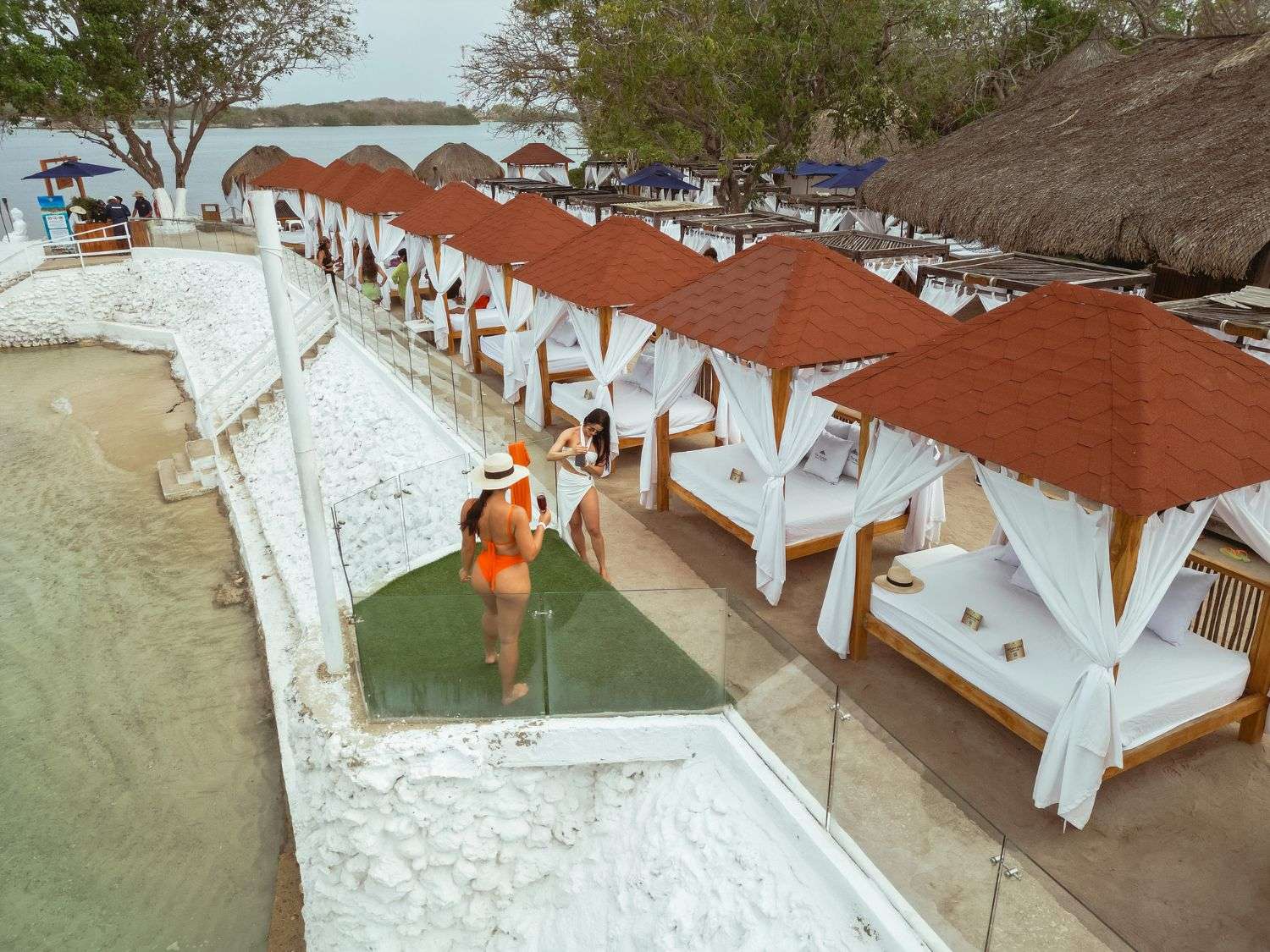 Tour Islas Paraíso Caribe Colombiano |Excursión de Un Día a Bora Bora, Islabela y Pao Pao - Live Vacations Tours