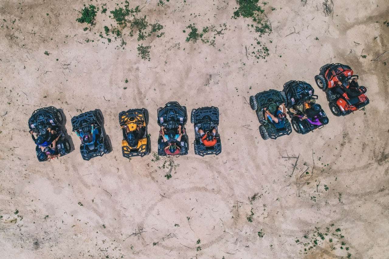 Aventura en Cuatrimoto – Tierra Bomba | Adrenalina, playa y naturaleza en un solo tour - Live Vacations Tours