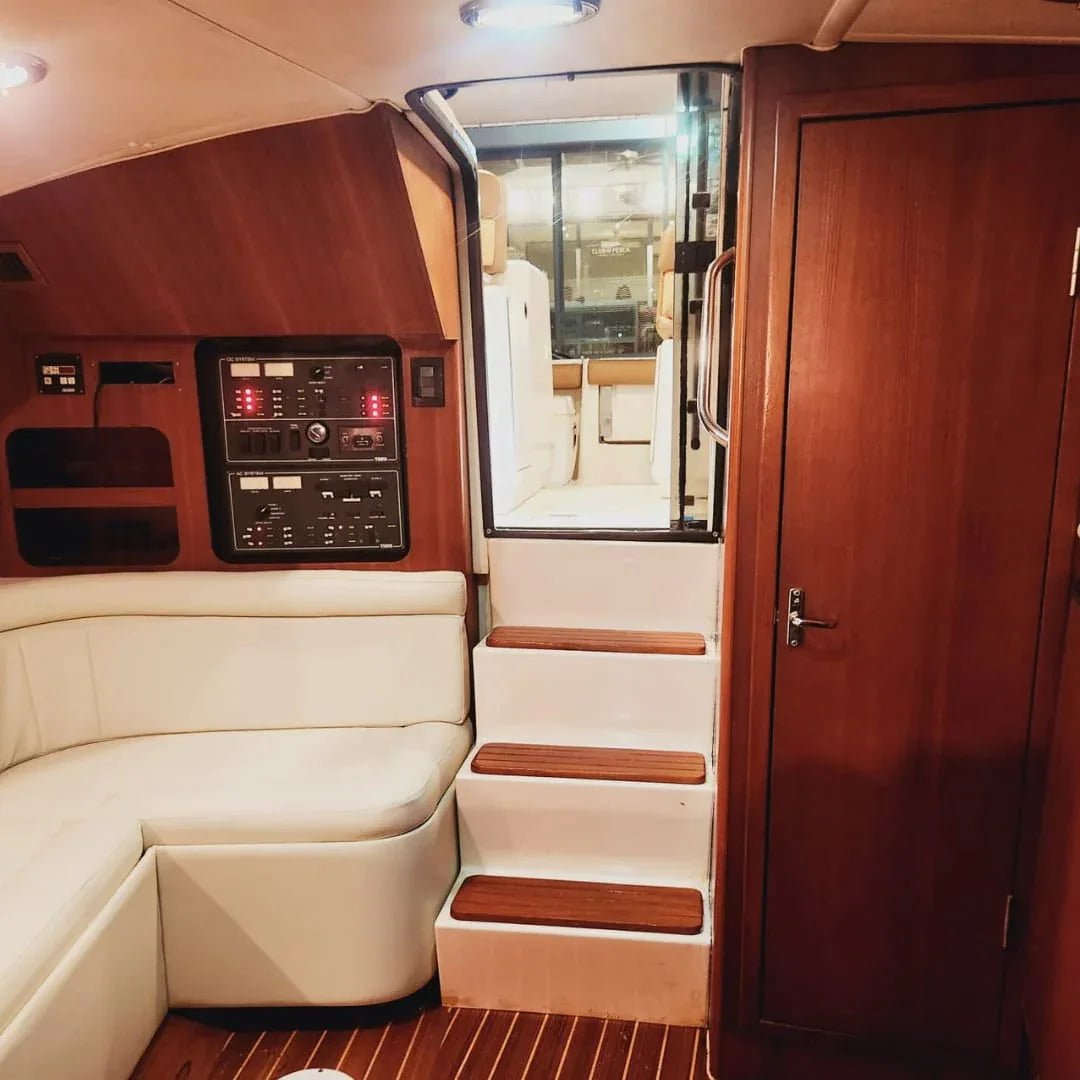 Yate Privado Tiara 31ft para 12 pax - La Lokal - Live Vacations Tours