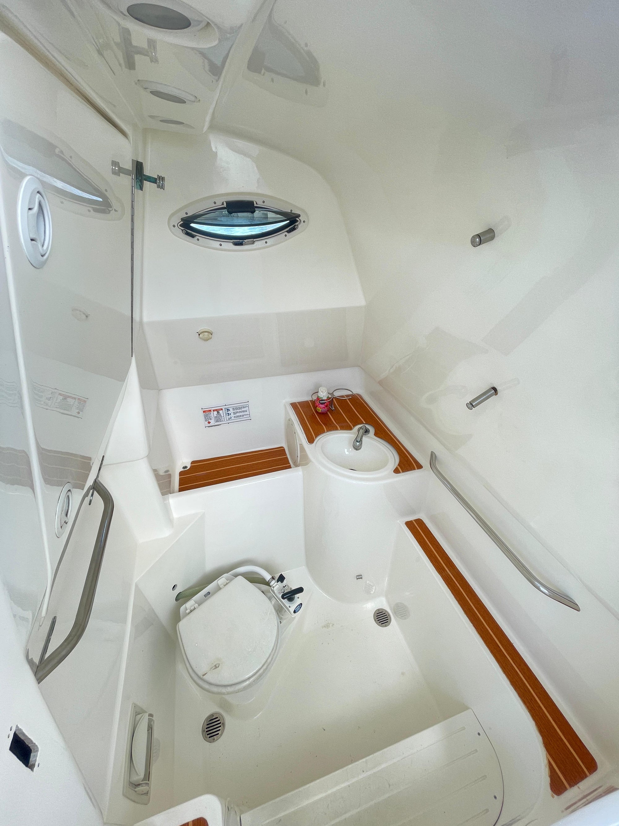 Lancha Deportiva 41ft para 20 pax - La Gracia de Dios 21