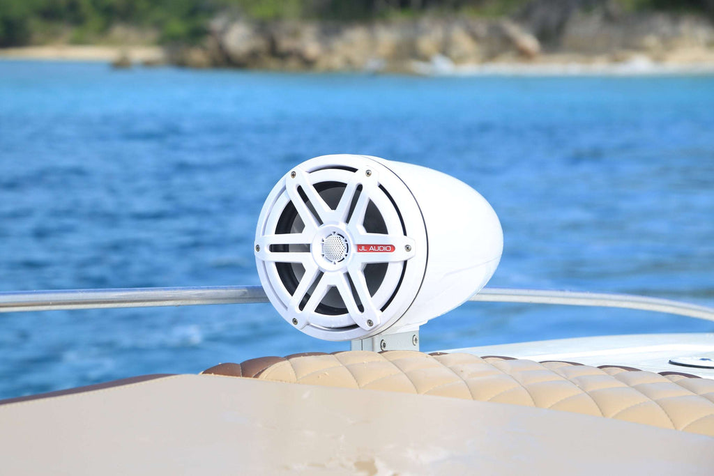 Lancha Deportiva 20 pax - Bravo 41ft - Live Vacations Tours