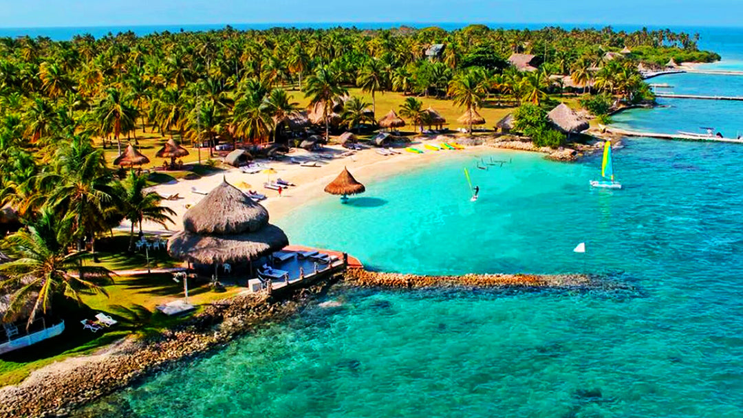 Tour 3 Islas: Múcura, Tintipán y Santa Cruz del Islote | Explora tres joyas del Caribe en un solo día lleno de mar, cultura y naturaleza.