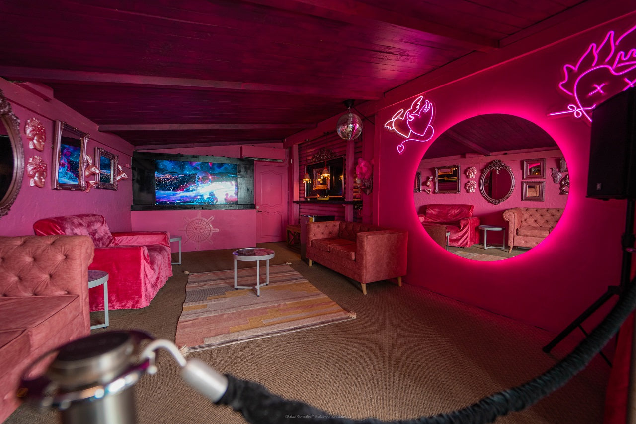 Bora Bora VIP - Rosario Islands | Party, sun, and flavor in the heart of the Colombian Caribbean.