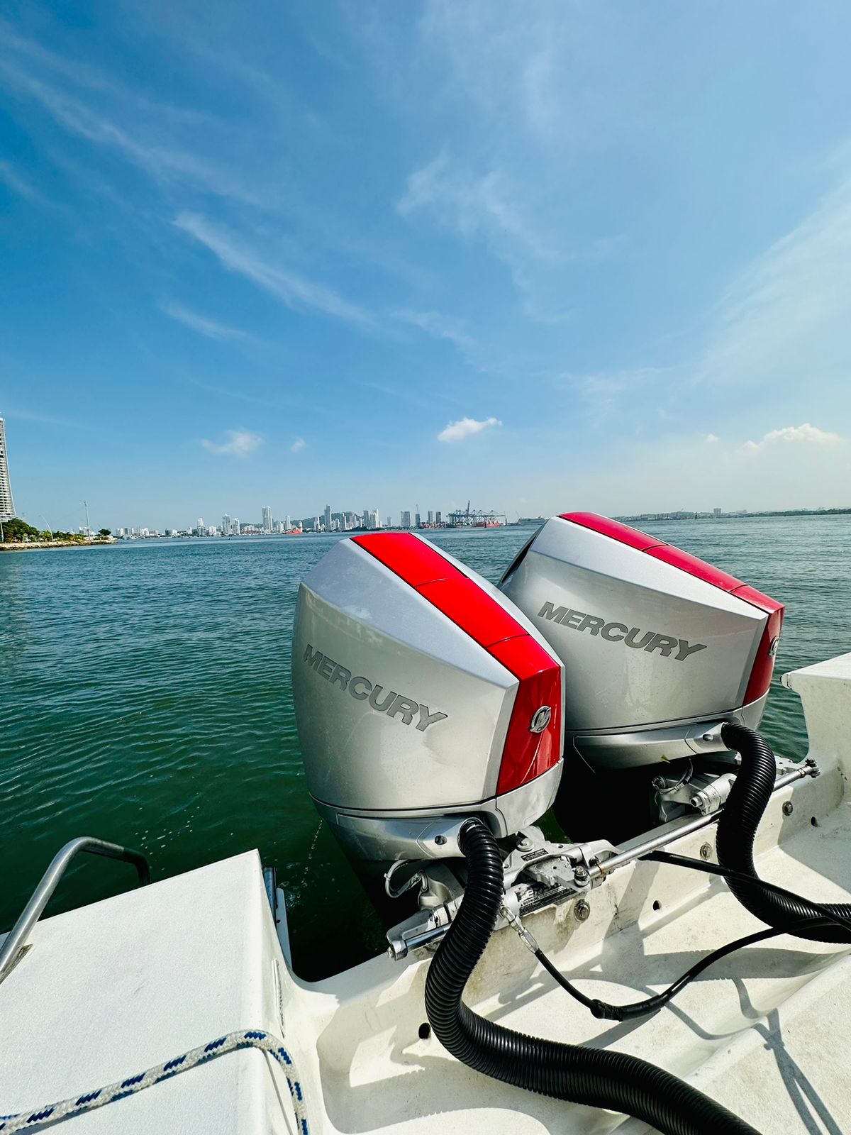 Lancha Deportiva 38 ft para 16 pax - Arrecife