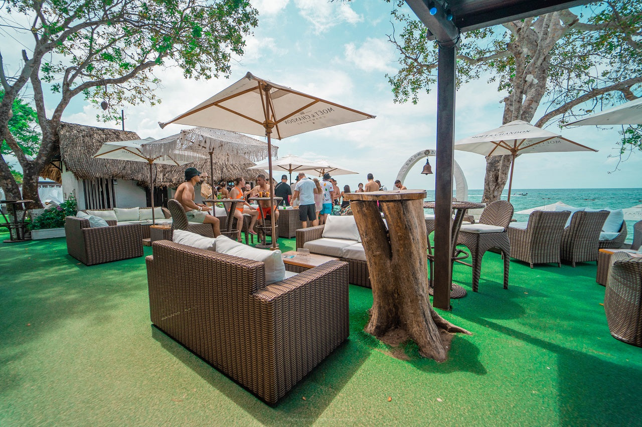 Bora Bora VIP - Rosario Islands | Party, sun, and flavor in the heart of the Colombian Caribbean.