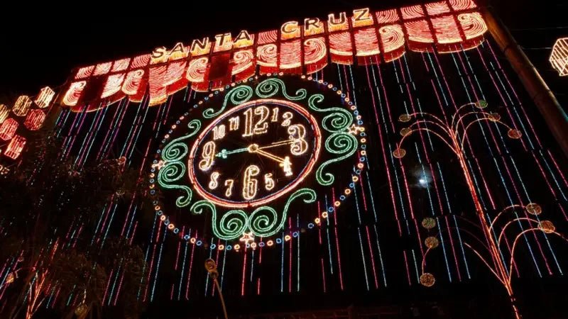 Tour de Luces Medellín 2025 |Disfruta la Navidad en Medellín con uno de los alumbrados más reconocidos del