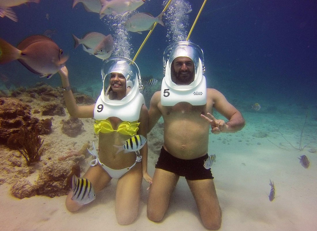 Aquanautas San Andrés | Caminata submarina en el mar de los siete colores - Live Vacations Tours