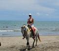 Atardecer a caballo en La Boquilla Zona Morros - Live Vacations Tours