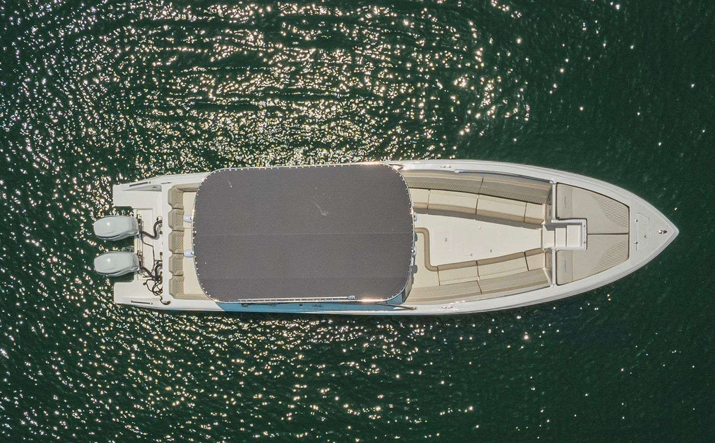 Lancha Deportiva para 30 pax - La Martina - Live Vacations Tours