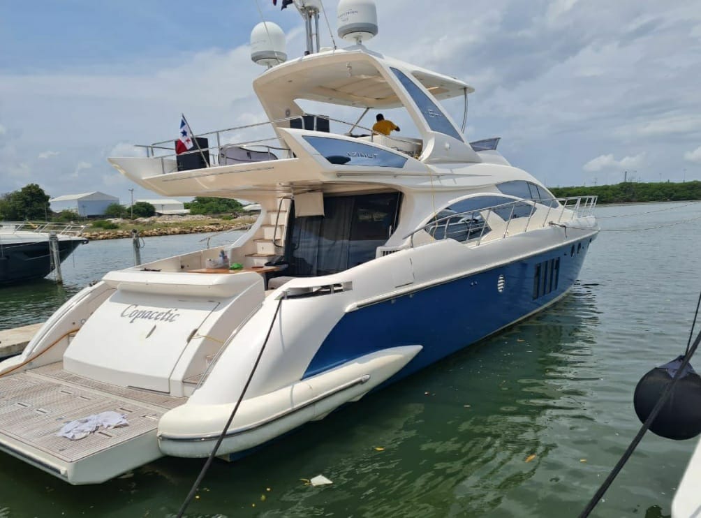 Yate Privado para 18 pax – Copacetic 64’