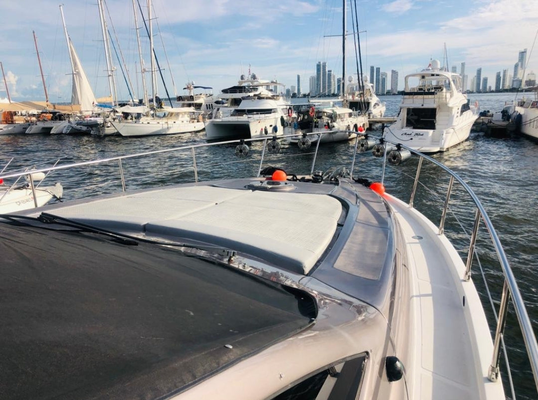 Yate de Lujo para 15 pax- Perching 56