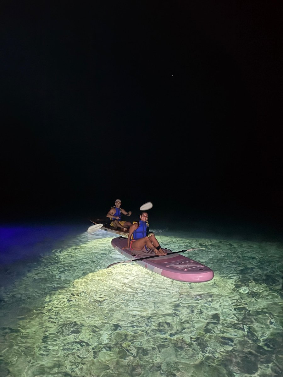 Tour Paddleboard Nocturno en San Andrés - Live Vacations Tours