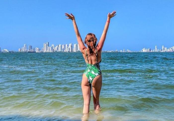 Fenix Beach - Isla de Tierra Bomba |Relájate, disfruta y desconéctate a solo 15 minutos de Cartagena - Live Vacations Tours