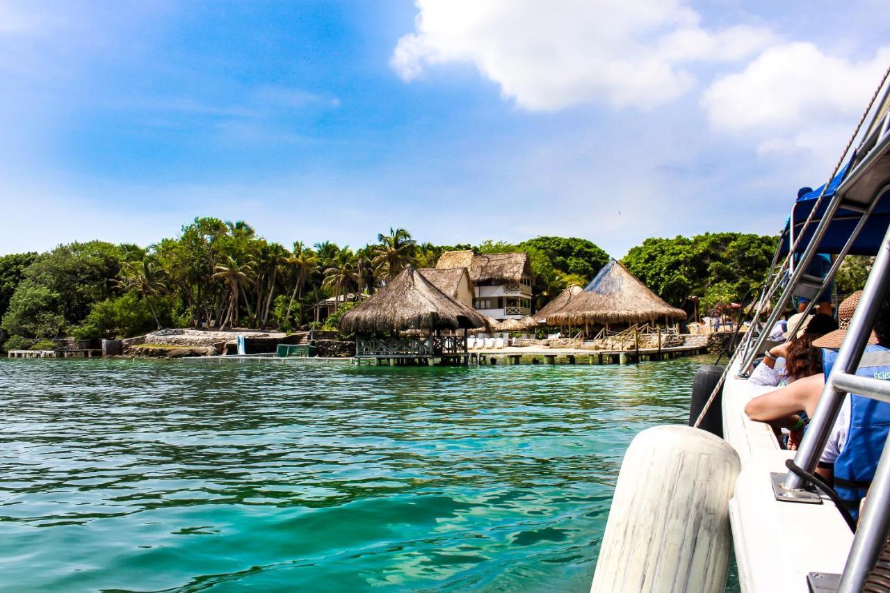 Isla del sol - islas del rosario | Naturaleza, descanso y sabor caribeño en un solo lugar - Live Vacations Tours