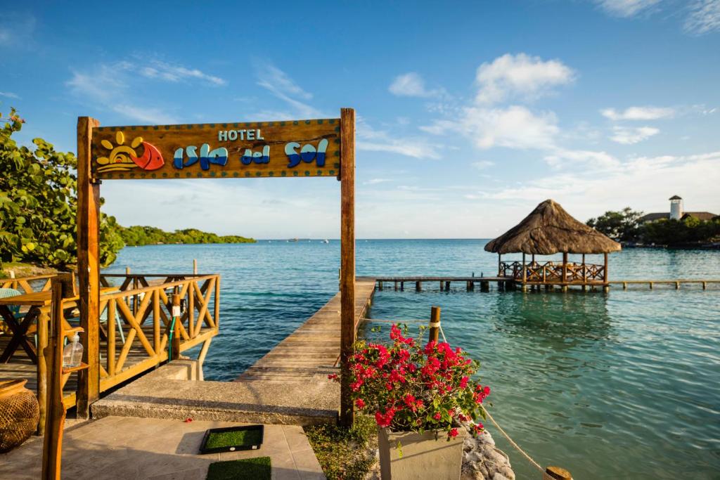 Isla del sol - islas del rosario | Naturaleza, descanso y sabor caribeño en un solo lugar