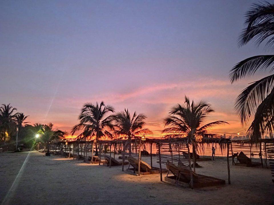 Fenix Beach - Isla de Tierra Bomba |Relájate, disfruta y desconéctate a solo 15 minutos de Cartagena - Live Vacations Tours