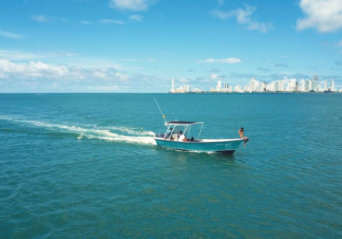 Fenix Beach - Tierra Bomba Island | Relax, enjoy, and unwind just 15 minutes from Cartagena