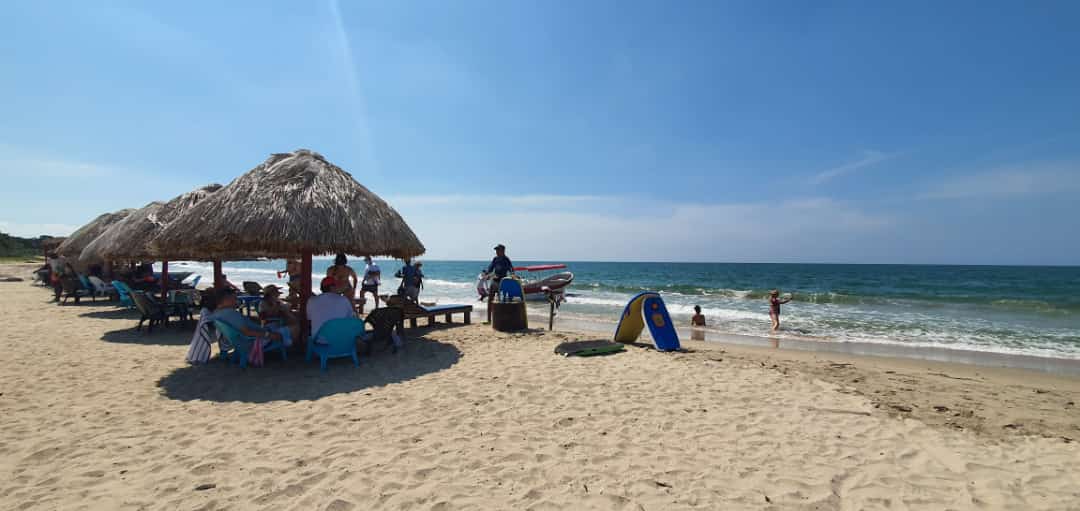 Playa Linda - Tierra Bomba Island | Oceanfront day trip to Tierra Bomba's most exclusive beach