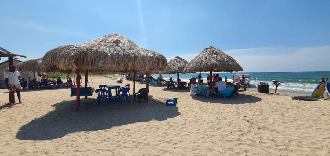Playa Linda - Tierra Bomba Island | Oceanfront day trip to Tierra Bomba's most exclusive beach