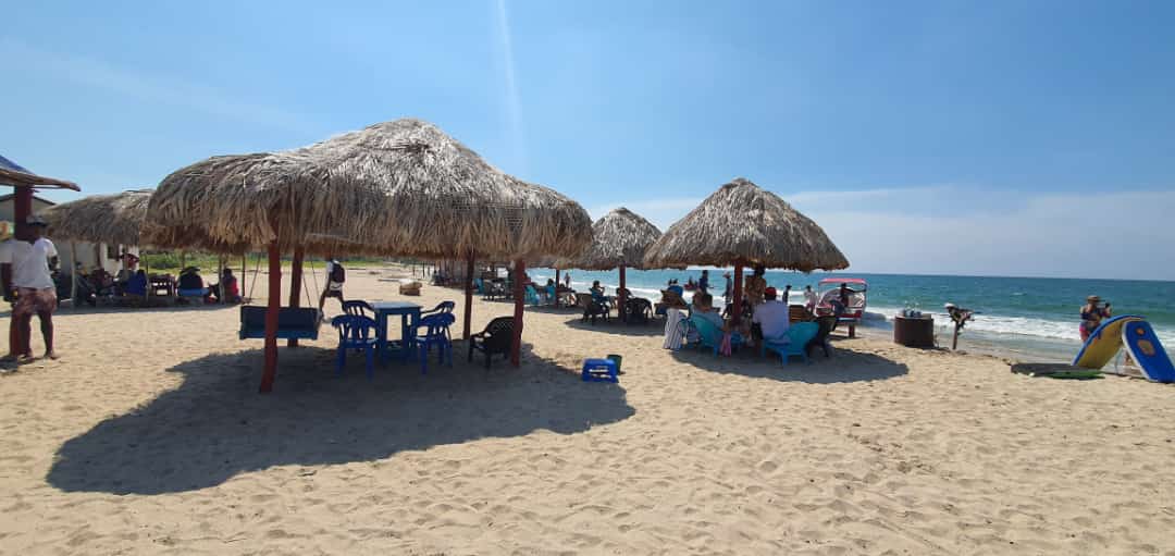 Playa Linda - Tierra Bomba Island | Oceanfront day trip to Tierra Bomba's most exclusive beach