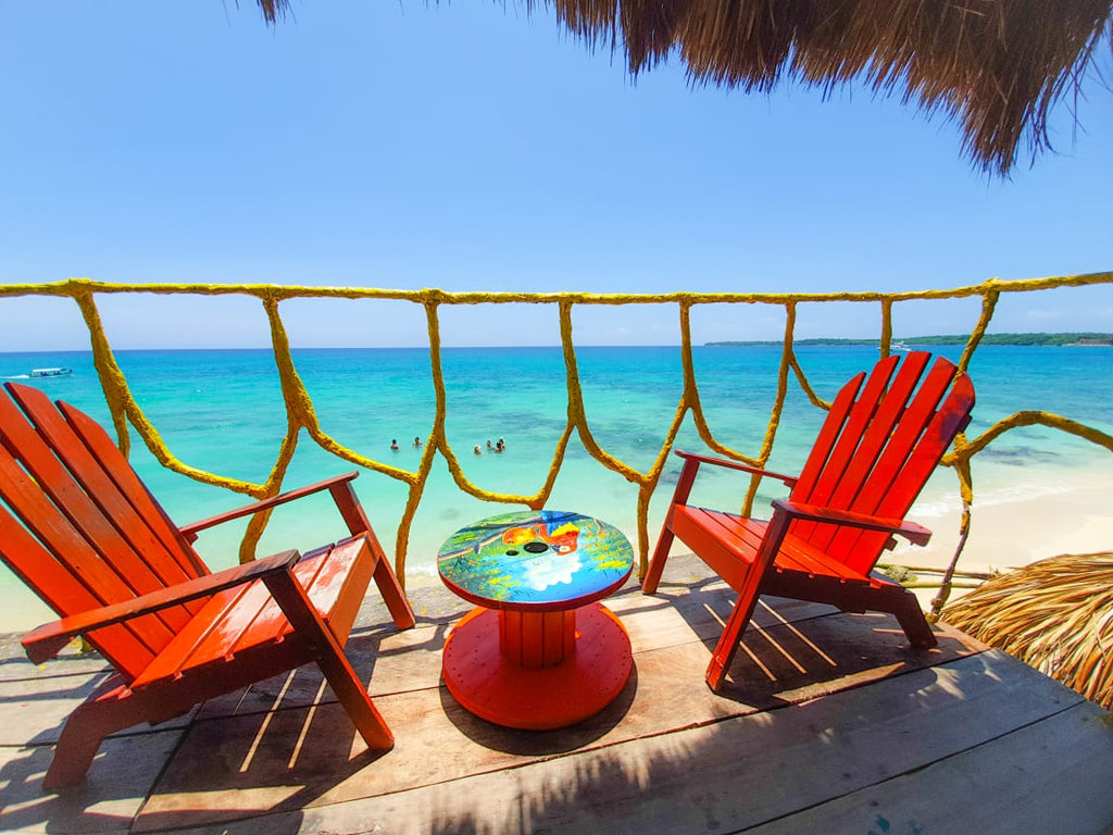 Playa Blanca - Barú Island | Sail between coral islands and relax on one of the most beautiful beaches in the Caribbean.