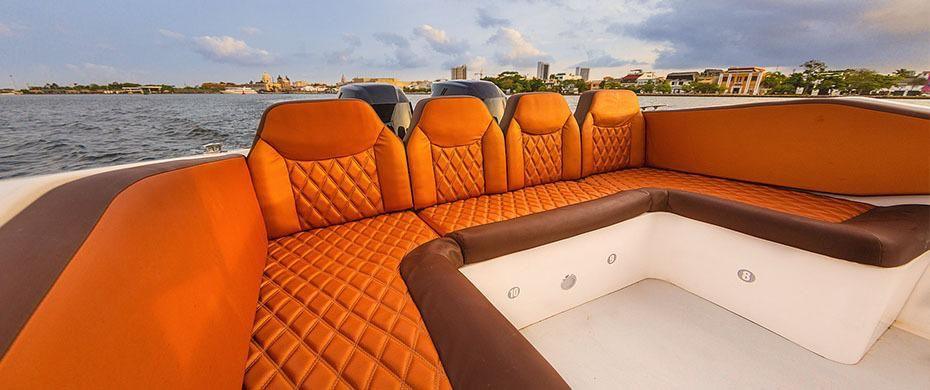 Lancha Privada – Makaira | Navega con libertad, estilo y confort por el Caribe colombiano - Live Vacations Tours