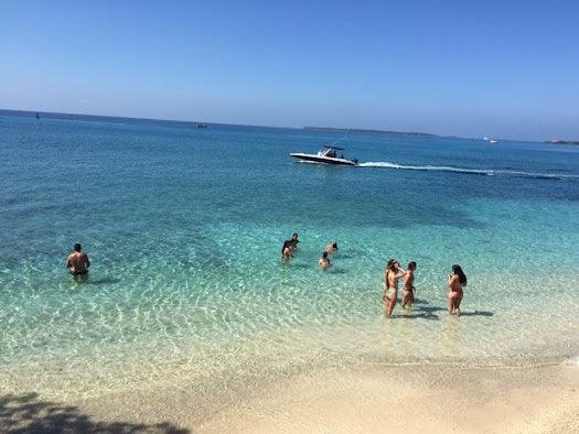 Bora Bora Club – Isla del Rosario | Sol y Fiesta Caribeña - Live Vacations Tours