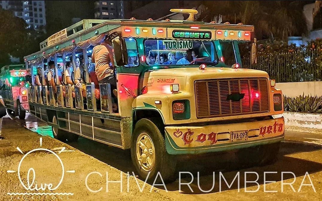 Chiva Rumbera - Cartagena | Diversión, cultura y música en un recorrido nocturno inolvidable - Live Vacations Tours