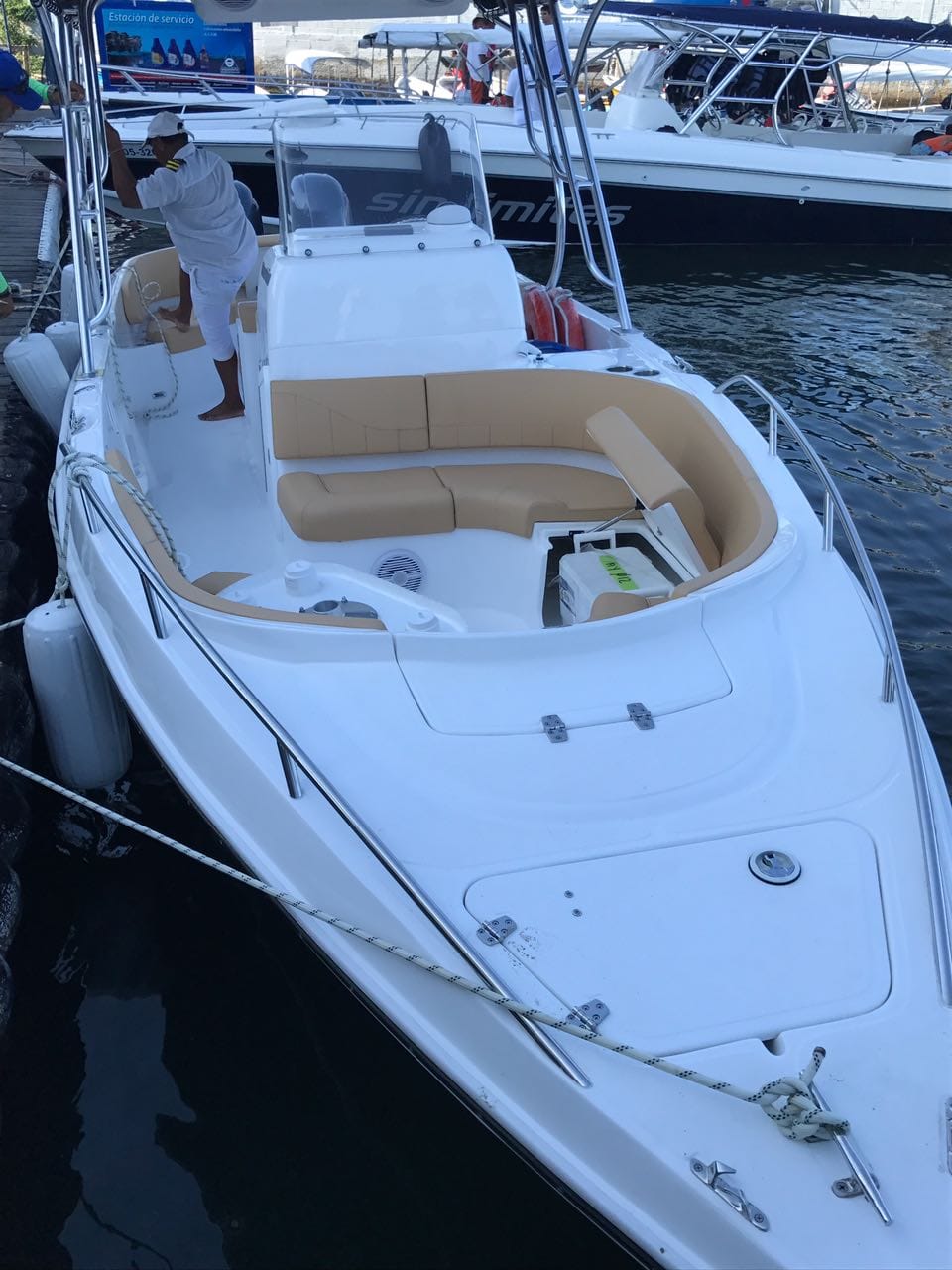 Lancha Deportiva 10 pax - 29FT