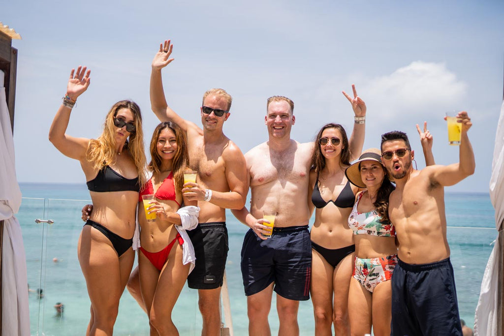 Bora Bora Club  - Isla del Rosario | Rumba, sol y alegría en el paraíso más vibrante del Caribe colombiano